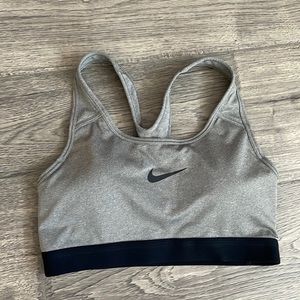 NWOT Nike dri-fit racerback sports bra